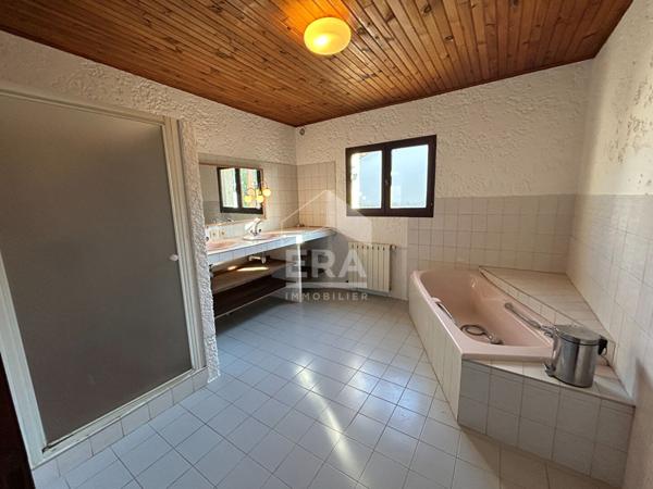 A VENDRE Maison Entraigues Sur La Sorgue 4 pièce(s) 130 m2