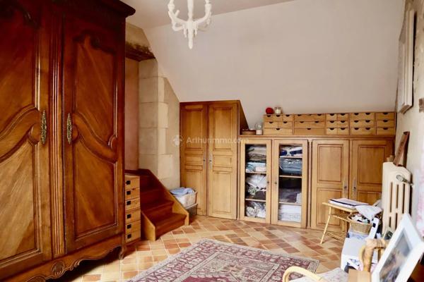 Vente                                                      Maison
                        
                     5 pièces                      140 m2                     à Le Grand-Lucé