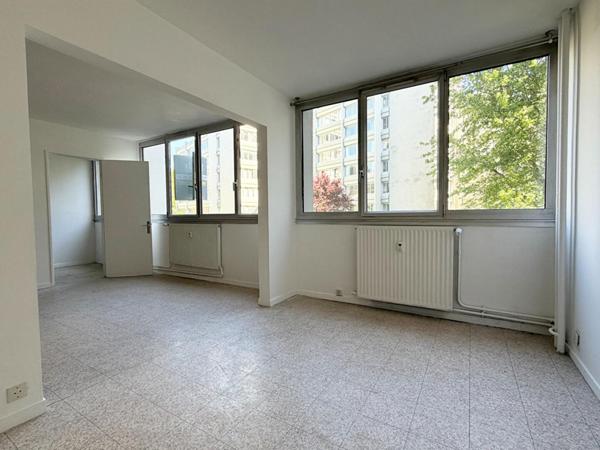 A VENDRE : T3 à LILLE • • 159 000 € FAI • Réf. 1833