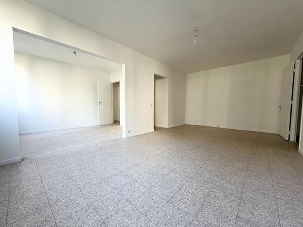 A VENDRE : T3 à LILLE • • 159 000 € FAI • Réf. 1833