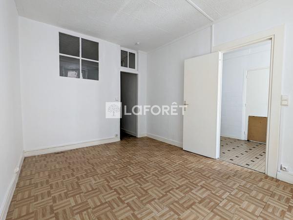 Location appartement Étampes - 1 pièce(s) - 35 m² - 590 €/mois