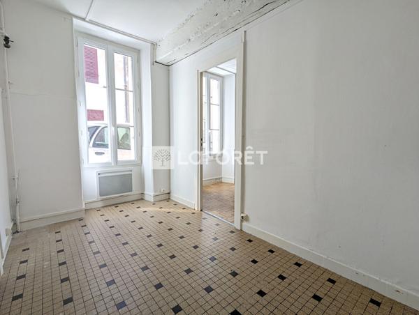 Location appartement Étampes - 1 pièce(s) - 35 m² - 590 €/mois