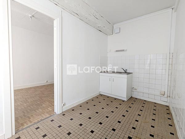 Location appartement Étampes - 1 pièce(s) - 35 m² - 590 €/mois