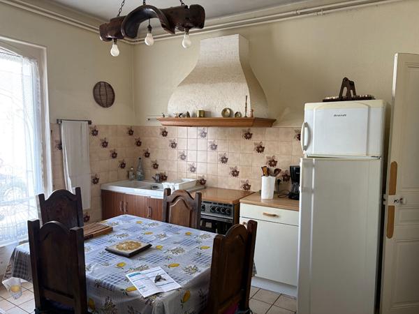 Maison spacieuse à Reims - Proche écoles et commodités