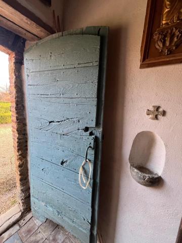ELEGANT CHATEAU XVIIIs, sans travaux, sur 1 hectare clos de murs, jardin paysagé, chapelle, orangerie, dépendances, pour famille, evenementiel  près de Pau, Lourdes, Marciac, Tarbes ...