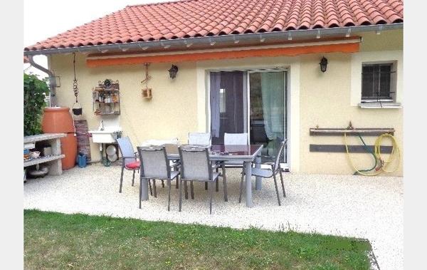 Vente Maison Type IV + Studio Vals-pres-le-puy   