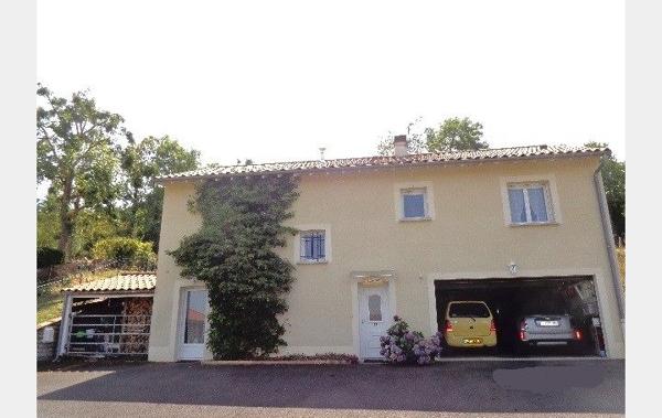 Vente Maison Type IV + Studio Vals-pres-le-puy   