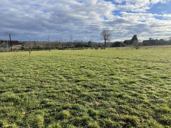 Terrain à vendre |                                       Labastide-Cézéracq |                                          761 m²