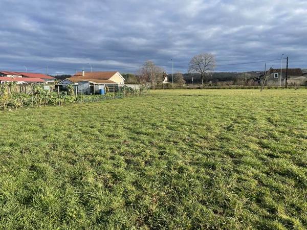 Terrain à vendre |                                       Labastide-Cézéracq |                                          761 m²