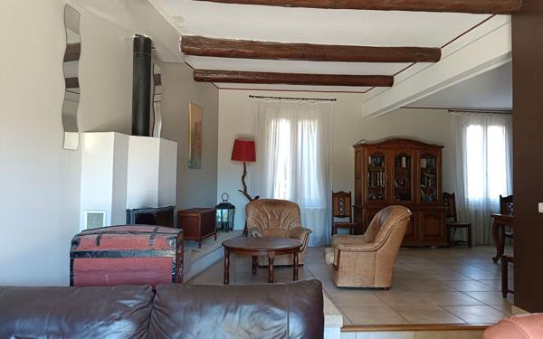 Maison à vendre    8 pièces •  Bezouce