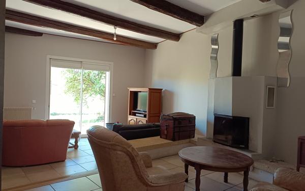 Maison à vendre    8 pièces •  Bezouce