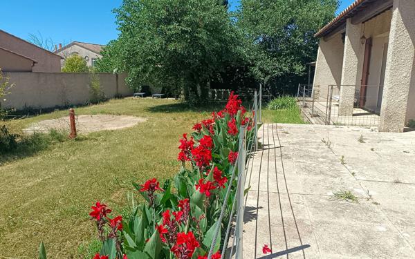 Maison à vendre    8 pièces •  Bezouce