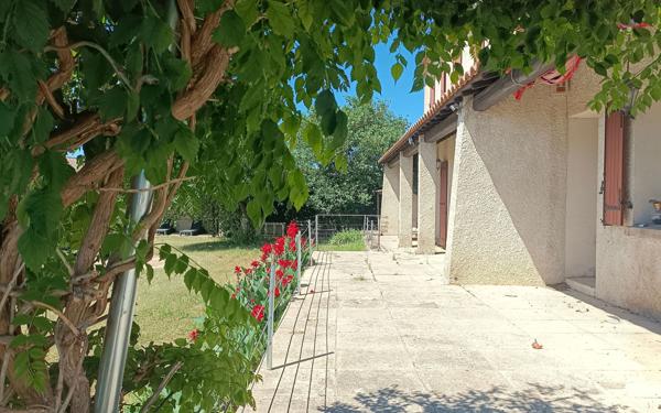 Maison à vendre    8 pièces •  Bezouce