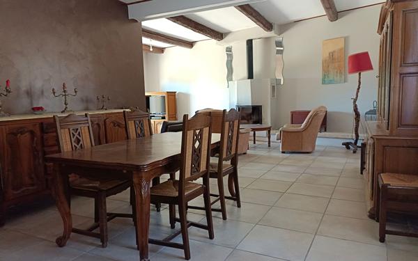 Maison à vendre    8 pièces •  Bezouce