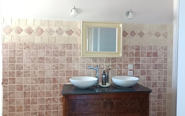 Maison à vendre    8 pièces •  Bezouce