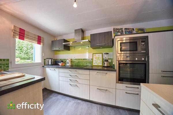 Maison
         5 pièces
        - 109 m² 207 000 € *