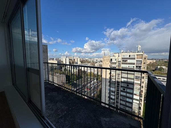 Appartement MASSY 4 pièce(s) 2 chambres 84 m2