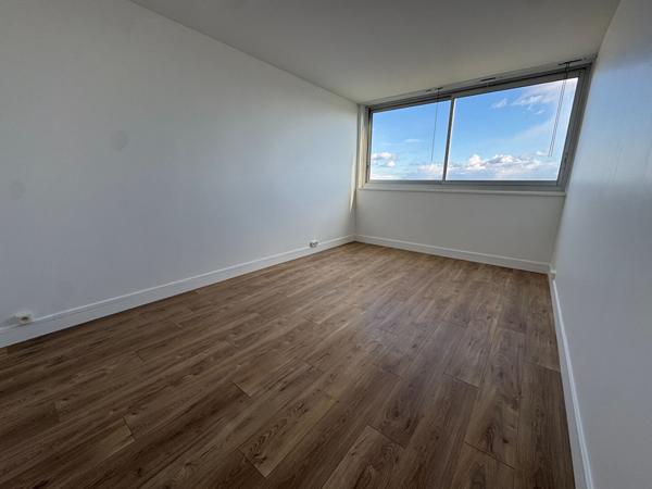 Appartement MASSY 4 pièce(s) 2 chambres 84 m2