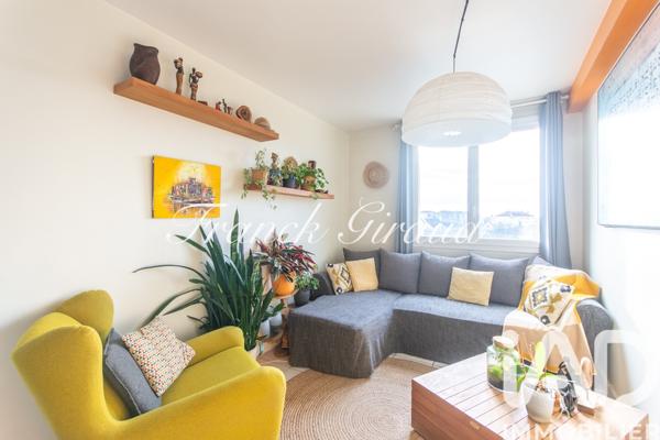 Appartement à vendre 4 pièces 69 m² Viry-Châtillon