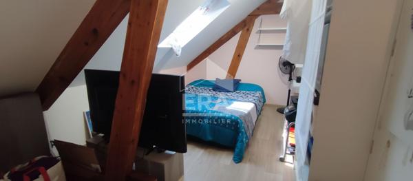 Appartement Auxonne 4 pièce(s) 90 m2 + garage box + parking + terrain privatif