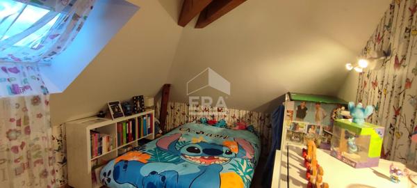 Appartement Auxonne 4 pièce(s) 90 m2 + garage box + parking + terrain privatif