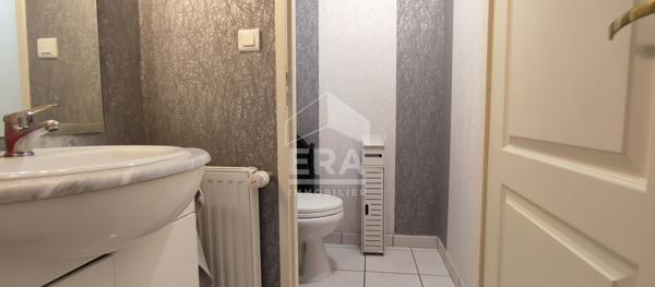 Appartement Auxonne 4 pièce(s) 90 m2 + garage box + parking + terrain privatif