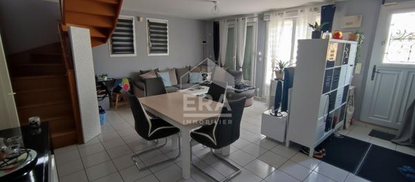 Appartement Auxonne 4 pièce(s) 90 m2 + garage box + parking + terrain privatif