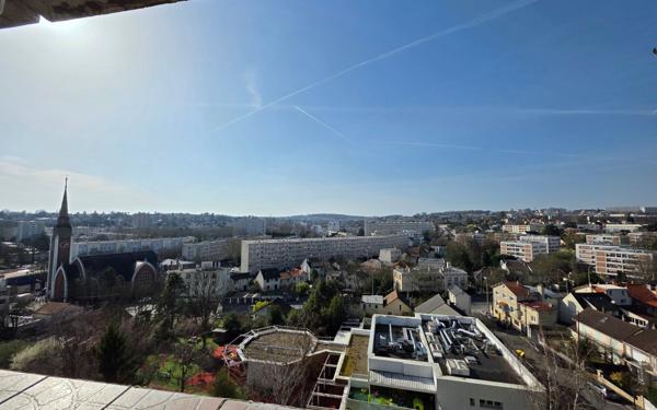 Appartement à vendre    4 pièces • 93,90 m2 Bagneux