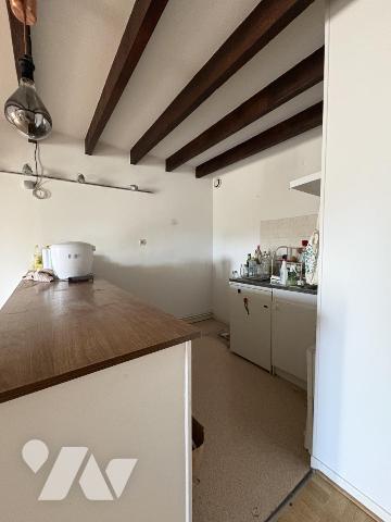 Appartement T2 duplex secteur Cathédrale (02000)