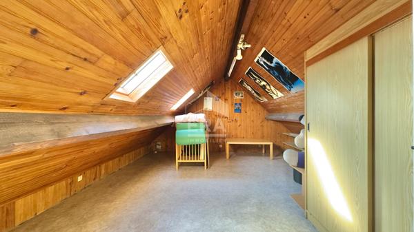 MAISON 140 M²  JUVISY-SUR-ORGE, VOLUMES ET JARDIN