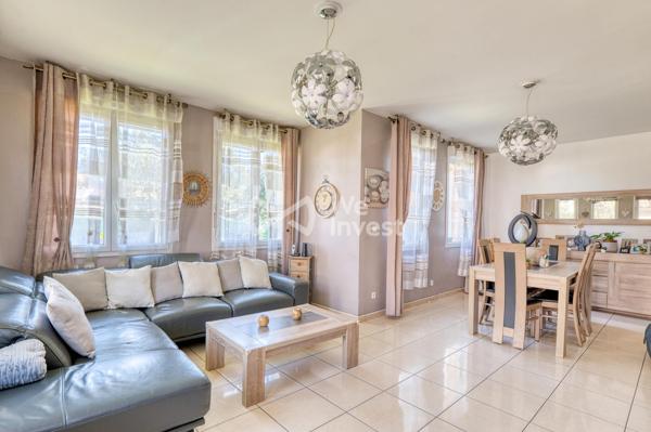 À vendre : Maison spacieuse avec potentiel d’investissement à Bron