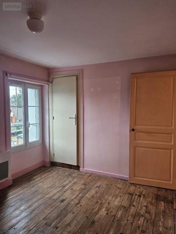 Maison à vendre à Montval-sur-Loir dans la Sarthe (72500), ref : 132174