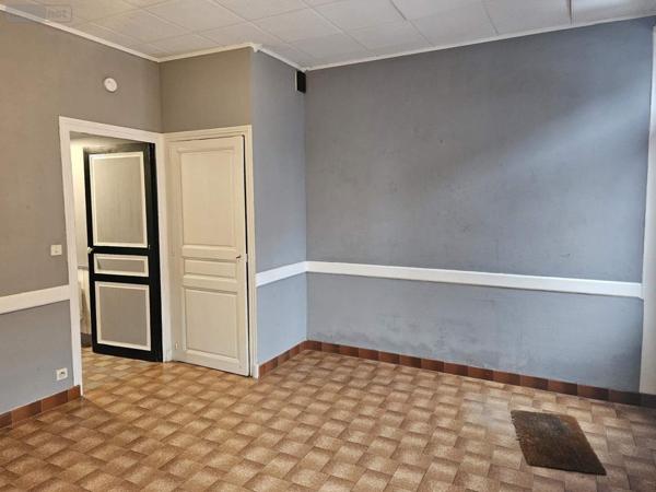 Maison à vendre à Montval-sur-Loir dans la Sarthe (72500), ref : 132174