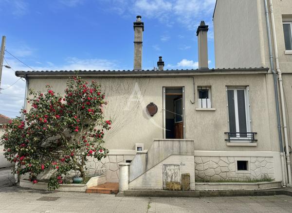 À LIVRY-GARGAN - 3 PIÈCES INDÉPENDANT AVEC CAVE ET REMISE