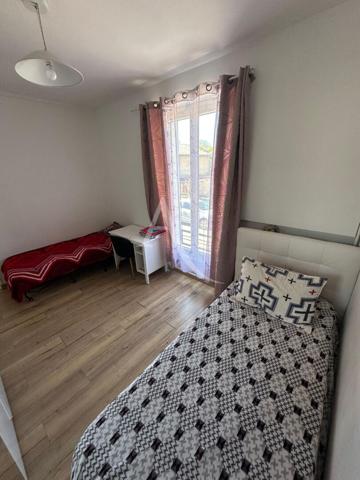 À LIVRY-GARGAN - 3 PIÈCES INDÉPENDANT AVEC CAVE ET REMISE