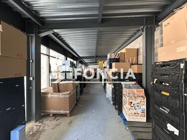 Location Local commercial 1 pièce 200 m² - INTERMARCHE Digne Les Bains 04000