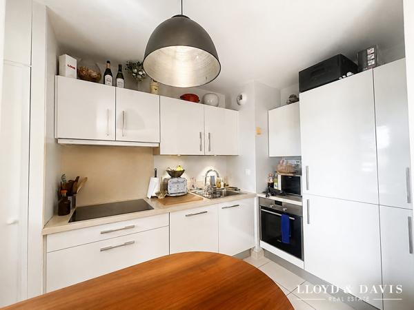 APPARTEMENT T3, TERRASSE, APERÇU OCÉAN