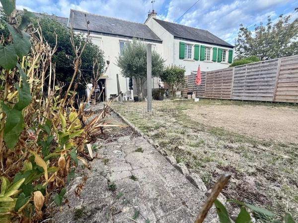 Vente                                                      Maison
                        
                     5 pièces                      82 m2                     à Taden