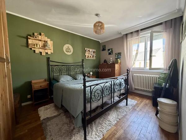 Vente                                                      Maison
                        
                     5 pièces                      82 m2                     à Taden