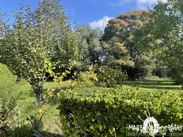 Vente Belle Demeure du XVIIIème siècle - 9 pièces - Parc arboré de 5000m² - Piscine - COGNAC