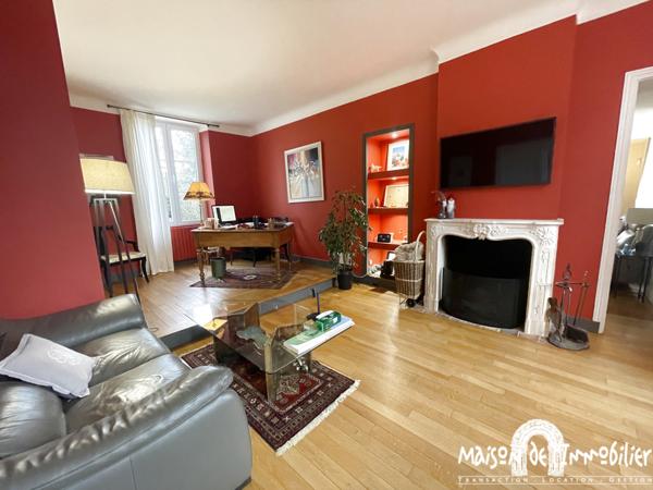 Vente Belle Demeure du XVIIIème siècle - 9 pièces - Parc arboré de 5000m² - Piscine - COGNAC