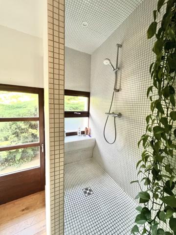 Maison rénovée - Vue forêt - Piscine