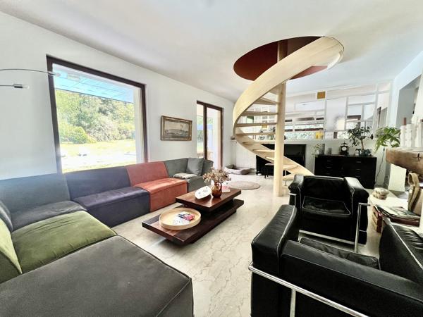 Maison rénovée - Vue forêt - Piscine