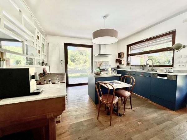 Maison rénovée - Vue forêt - Piscine