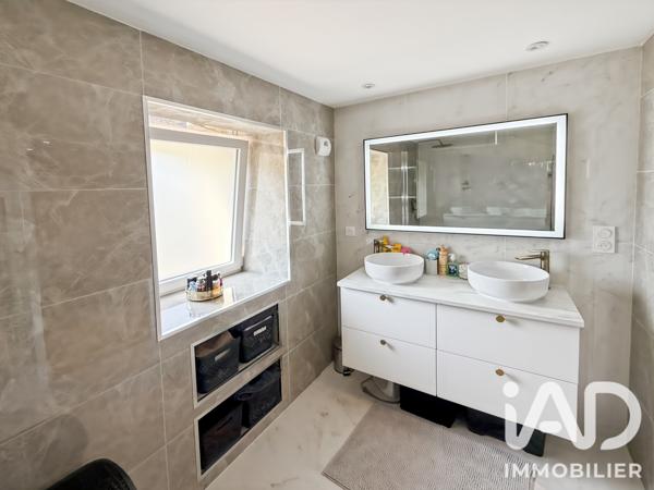Appartement à vendre 2 pièces 59,9 m² Cléguer
