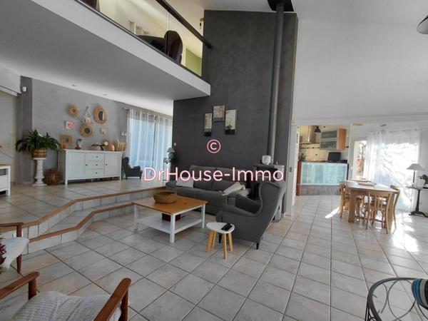 Maison à vendre 8 pièces de 240 m²