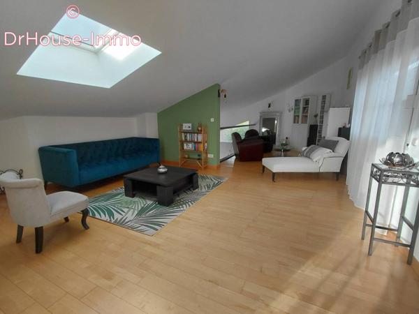 Maison à vendre 8 pièces de 240 m²