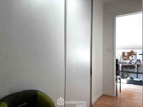 Appartement 93.28 m² à Poitiers 86000