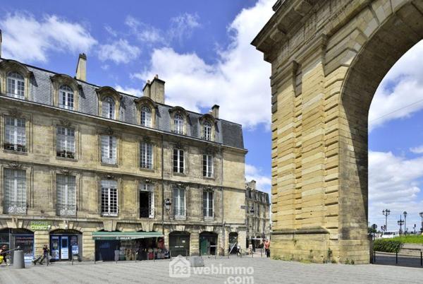 Local 97 m² à Bordeaux 33000