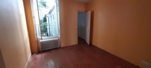 LA ROCHELLE LA GENETTE MAISON T11 JARDIN